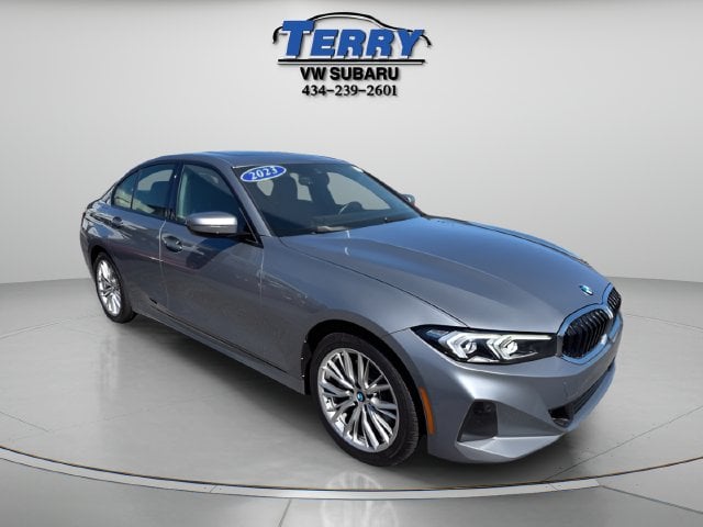 Pre-Owned 2023 BMW 3 Series 330i xDrive - photo - 0