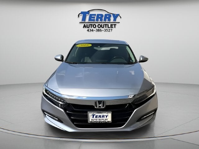 Pre-Owned 2018 Honda Accord Hybrid Touring - photo - 2
