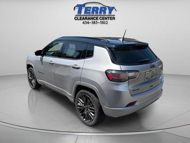 Pre-Owned 2022 Jeep Compass Limited - photo - 3
