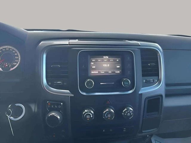 Pre-Owned 2024 Ram 1500 Classic Warlock - photo - 12