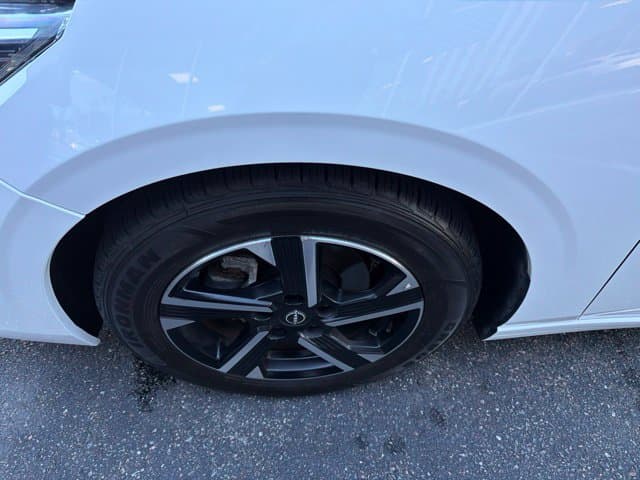 Pre-Owned 2024 Nissan Sentra SV - photo - 19