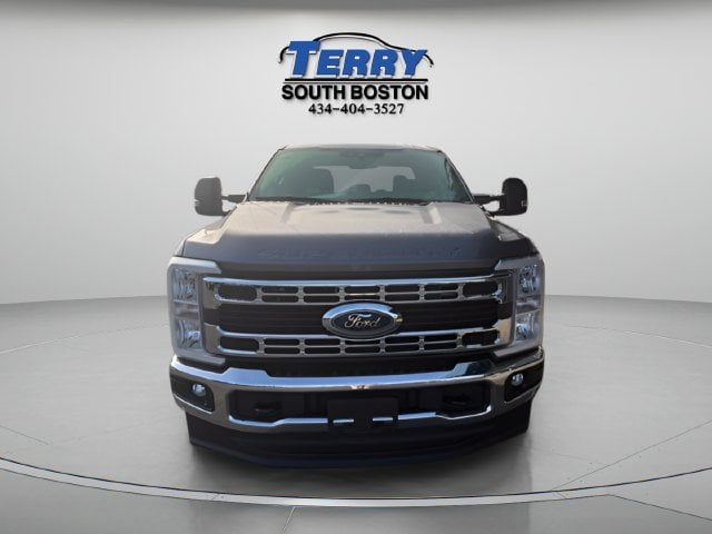Pre-Owned 2025 Ford F-250SD XLT - photo - 1