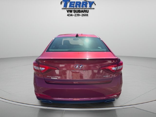Pre-Owned 2017 Hyundai Sonata Sport - photo - 2