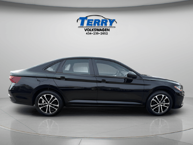 Pre-Owned 2025 Volkswagen Jetta 1.5T Sport - photo - 0