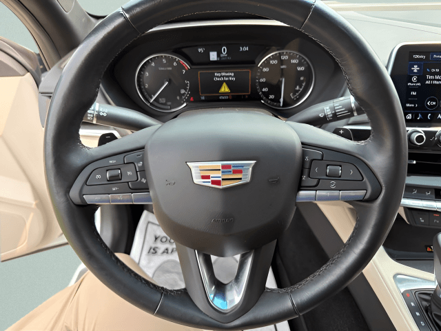 Pre-Owned 2024 Cadillac CT4 Luxury - photo - 9