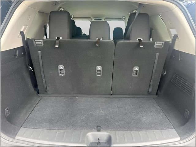 Pre-Owned 2024 Nissan Pathfinder SV - photo - 13