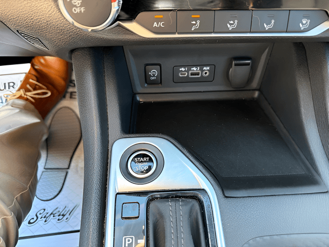 Pre-Owned 2024 Nissan Sentra SV - photo - 21