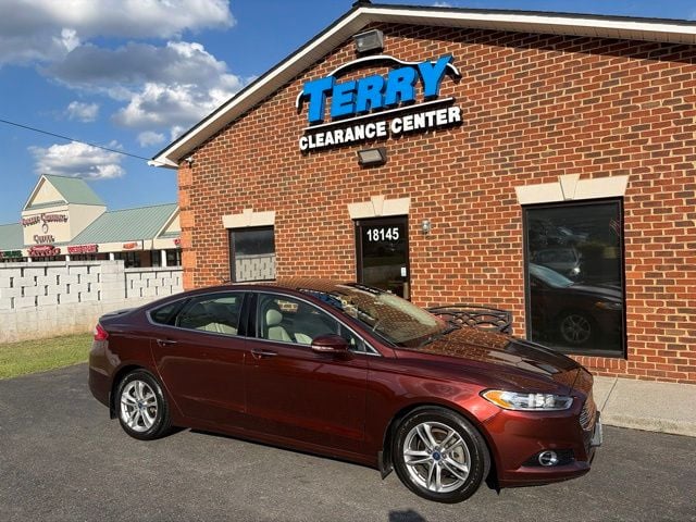 Pre-Owned 2016 Ford Fusion Hybrid Titanium - photo - 0