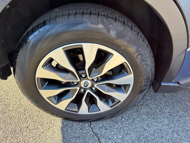Pre-Owned 2025 Subaru Outback Limited - photo - 16