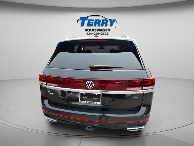 Pre-Owned 2026 Volkswagen Atlas 2.0T SEL Premium R-Line - photo - 2