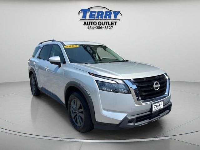 Pre-Owned 2024 Nissan Pathfinder SV - photo - 3