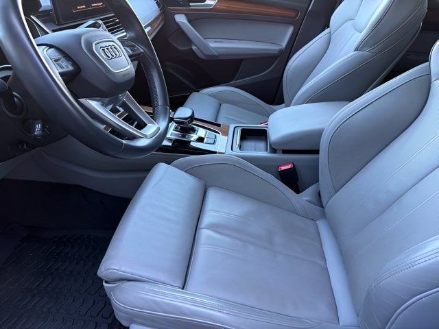 Pre-Owned 2022 Audi Q5 45 S line Prestige - photo - 7