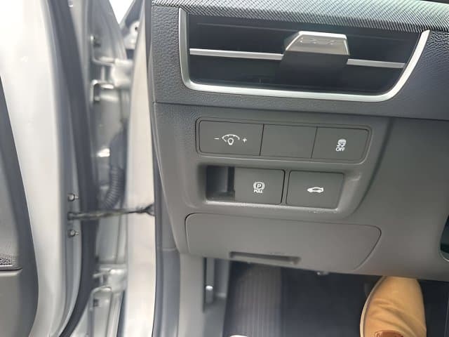 Pre-Owned 2025 Hyundai Sonata SEL - photo - 16