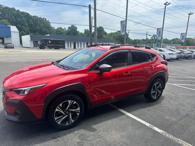 Pre-Owned 2024 Subaru Crosstrek Premium - photo - 2