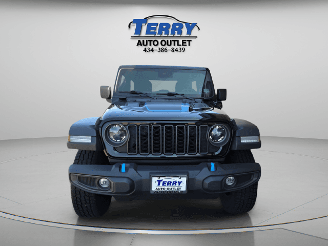 Pre-Owned 2024 Jeep Wrangler Rubicon 4xe - photo - 2