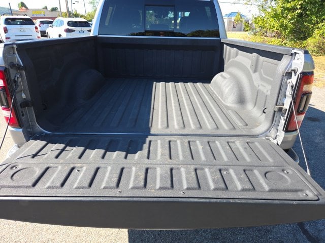 Pre-Owned 2022 Ram 1500 Limited - photo - 5
