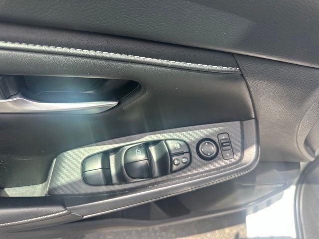 Pre-Owned 2024 Nissan Sentra SV - photo - 4