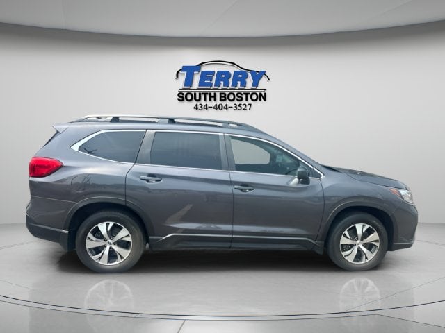 Pre-Owned 2022 Subaru Ascent Premium - photo - 0