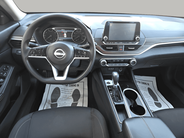 Pre-Owned 2024 Nissan Altima 2.5 SV - photo - 12