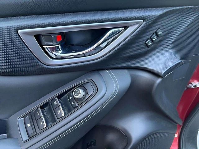 Pre-Owned 2020 Subaru Forester Touring - photo - 9