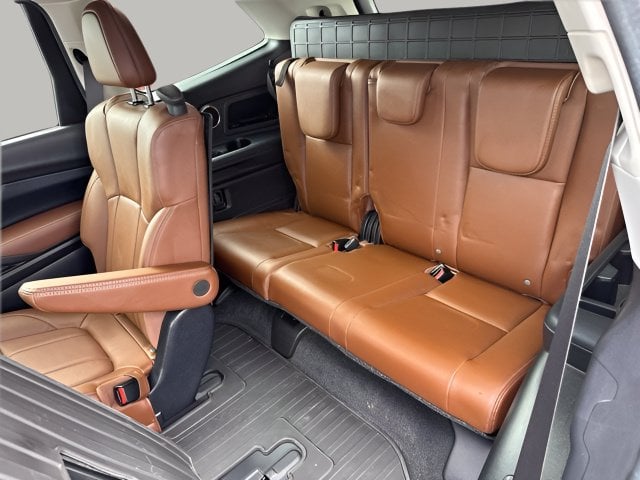 Pre-Owned 2024 Subaru Ascent Touring - photo - 11