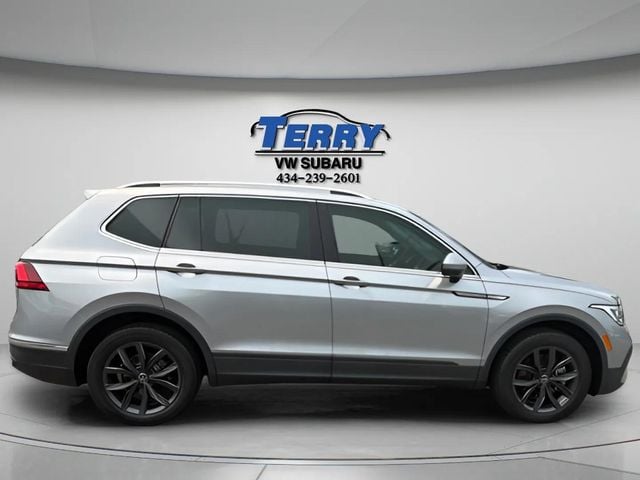 Pre-Owned 2023 Volkswagen Tiguan 2.0T SE - photo - 0