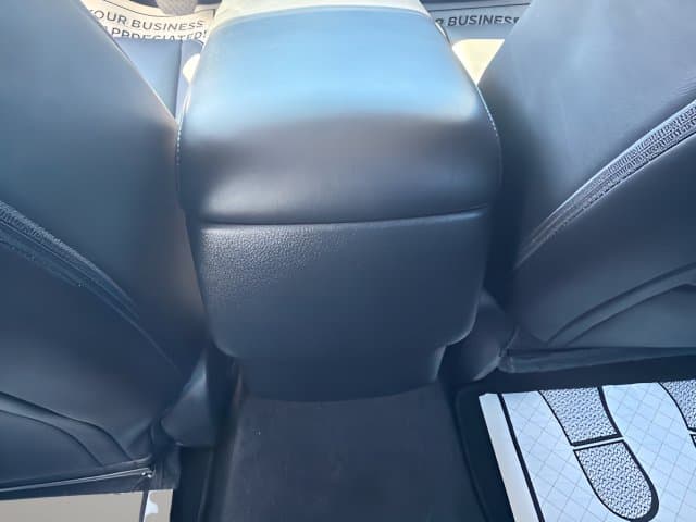 Pre-Owned 2025 Mazda Mazda3 2.5 S Preferred Package - photo - 8