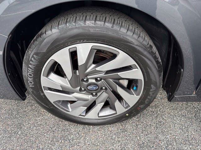 Pre-Owned 2024 Subaru Legacy Touring XT - photo - 11