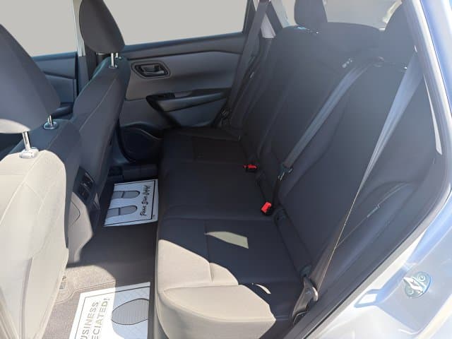 Pre-Owned 2024 Nissan Rogue S - photo - 6