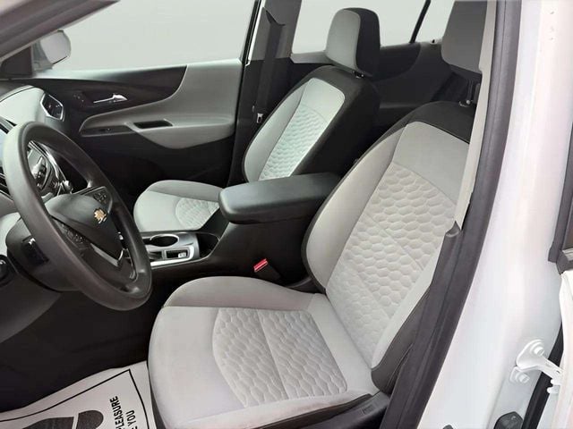 Pre-Owned 2021 Chevrolet Equinox LS - photo - 12