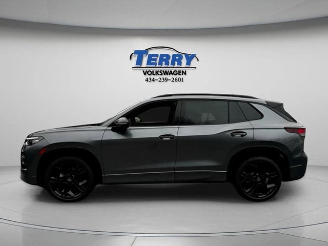 Pre-Owned 2026 Volkswagen Tiguan SE R-Line Black - photo - 2