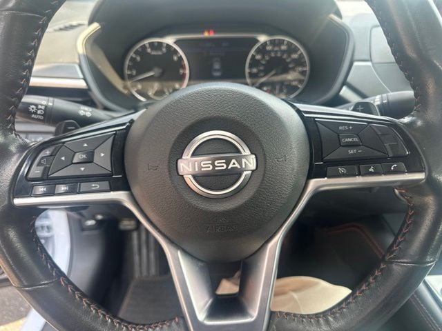 Pre-Owned 2024 Nissan Altima 2.5 SR - photo - 9