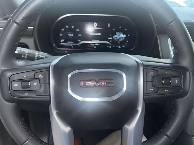 Pre-Owned 2024 GMC Yukon SLT - photo - 8
