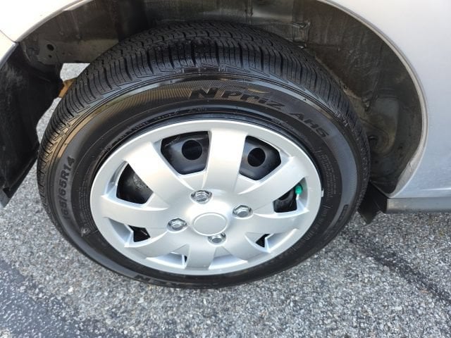 Pre-Owned 2024 Mitsubishi Mirage ES - photo - 17