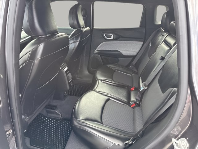 Pre-Owned 2023 Jeep Compass Latitude - photo - 6