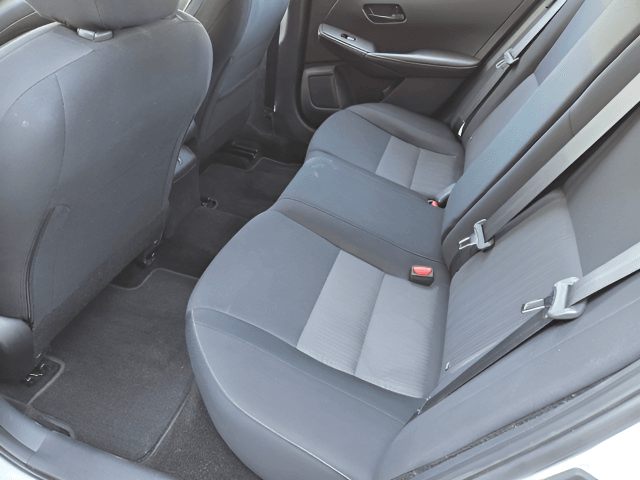Pre-Owned 2024 Nissan Sentra SV - photo - 8