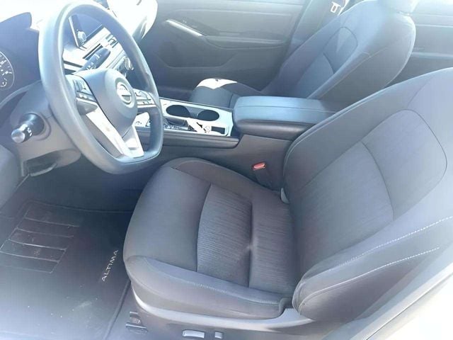 Pre-Owned 2023 Nissan Altima 2.5 SV - photo - 6