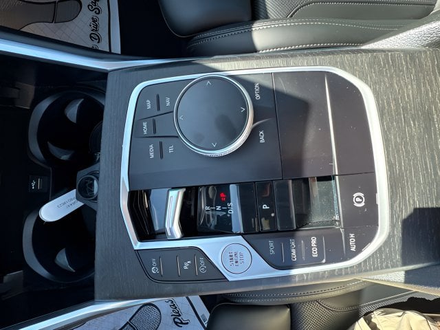 Pre-Owned 2023 BMW 3 Series 330i xDrive - photo - 6
