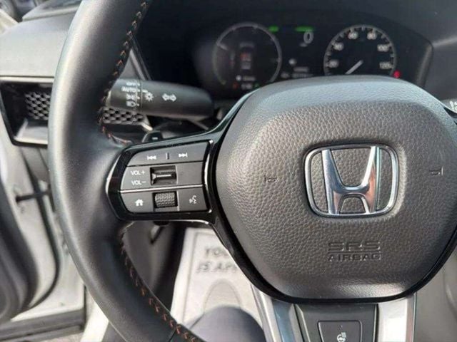 Pre-Owned 2025 Honda CR-V Hybrid Sport Touring - photo - 6