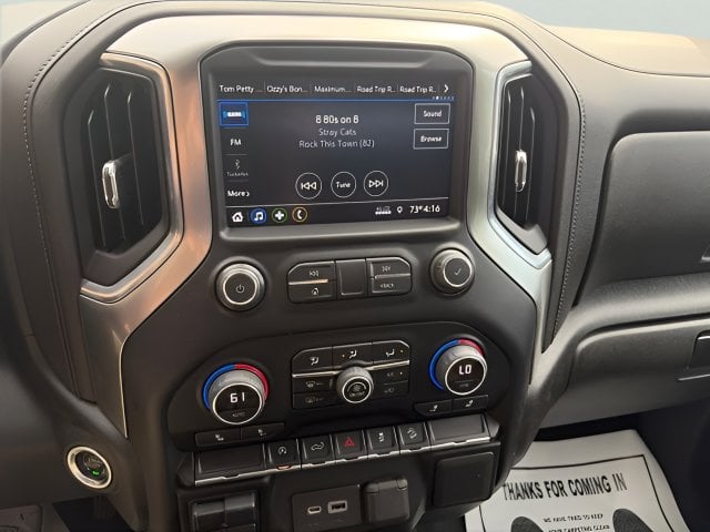 Pre-Owned 2021 Chevrolet Silverado 1500 LT - photo - 16