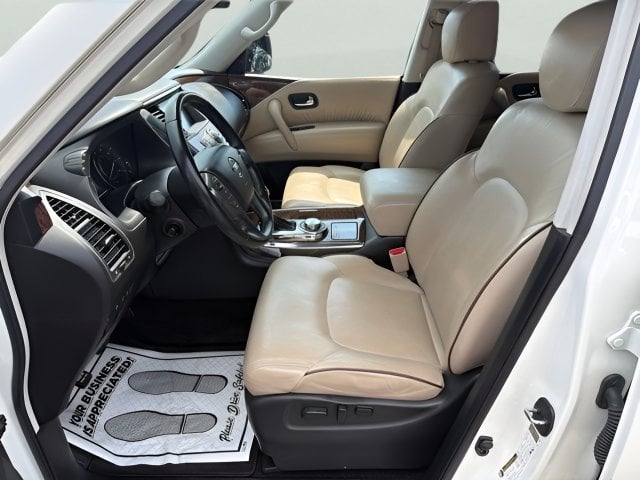 Pre-Owned 2020 Nissan Armada Platinum - photo - 4