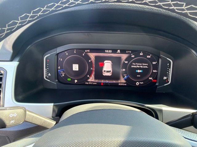 Pre-Owned 2023 Volkswagen Atlas Cross Sport 3.6L V6 SEL - photo - 13