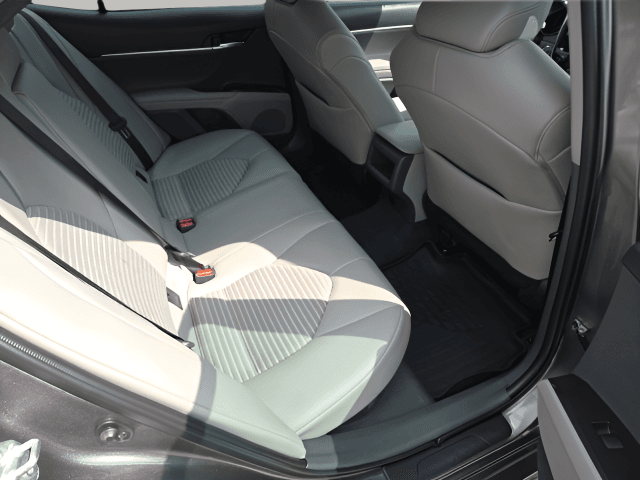 Pre-Owned 2022 Toyota Camry Hybrid SE - photo - 16