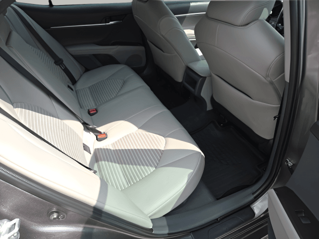 Pre-Owned 2022 Toyota Camry Hybrid SE - photo - 16