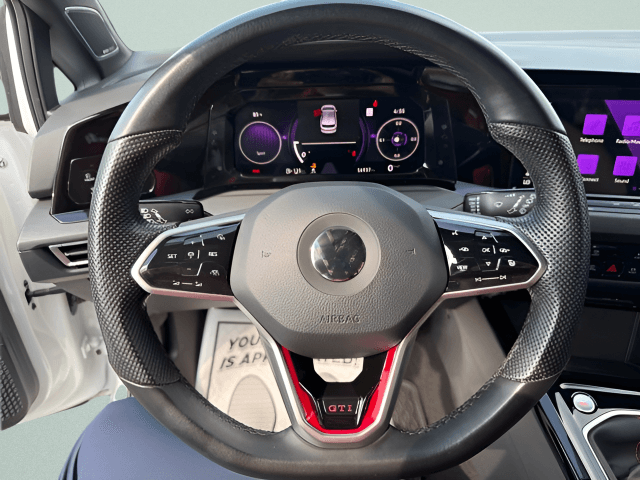 Pre-Owned 2023 Volkswagen Golf GTI Autobahn - photo - 10