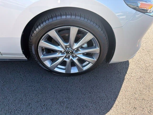Pre-Owned 2025 Mazda Mazda3 2.5 S Preferred Package - photo - 26