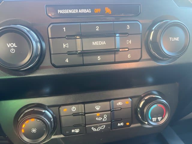 Pre-Owned 2019 Ford F-150 XL - photo - 15