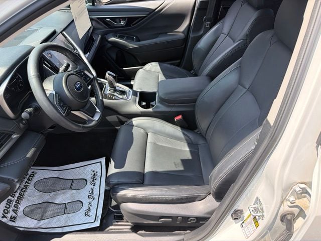 Pre-Owned 2024 Subaru Outback Limited - photo - 4