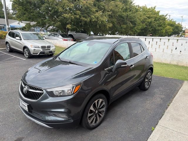 Pre-Owned 2018 Buick Encore Preferred II - photo - 2