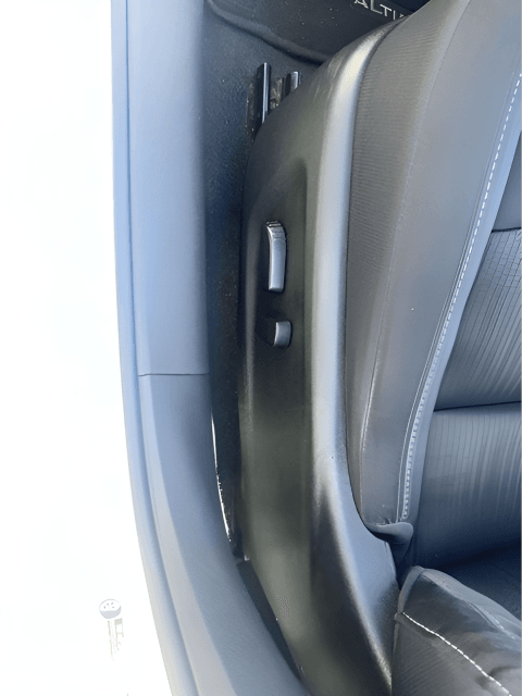 Pre-Owned 2023 Nissan Altima 2.5 SV - photo - 6